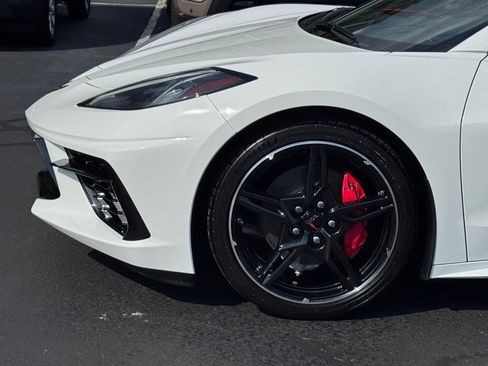 Used 2020 Chevrolet Corvette Stingray Preferred Cpe w/ 2LT Preferred Equipment Group RWD image 70