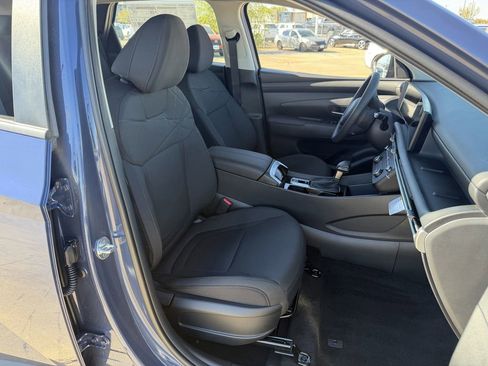 New 2026 Hyundai Tucson SE image 25