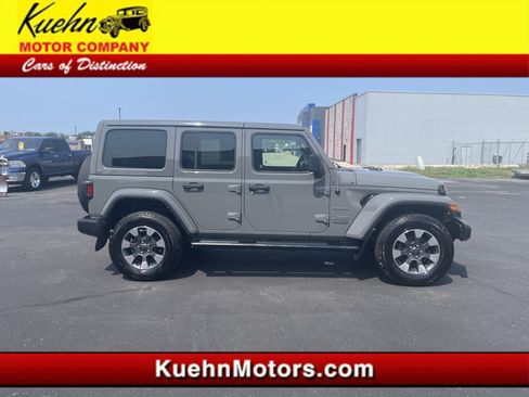 Used 2021 Jeep Wrangler Unlimited Sahara AWD/4WD image 1