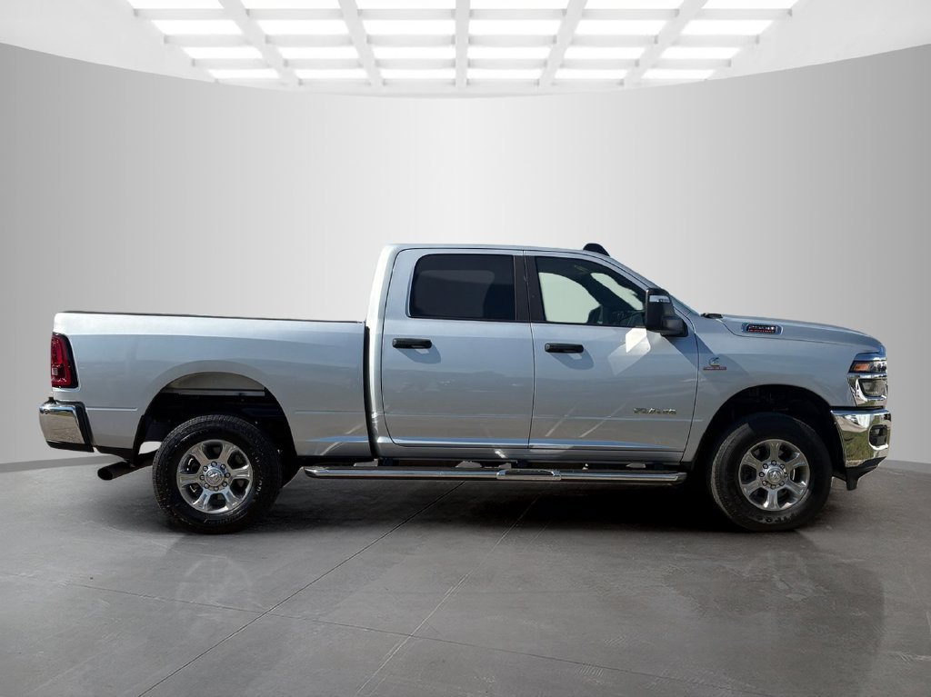 Used 2026 RAM 2500 Big Horn AWD/4WD image 4