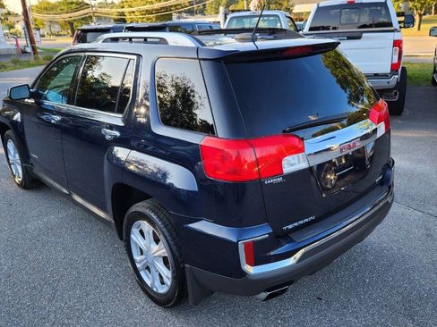 Used 2017 GMC Terrain SLT w/ Open Road Package image 9