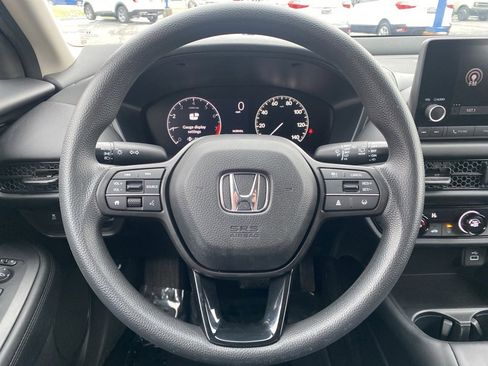 Used 2023 Honda HR-V LX image 8
