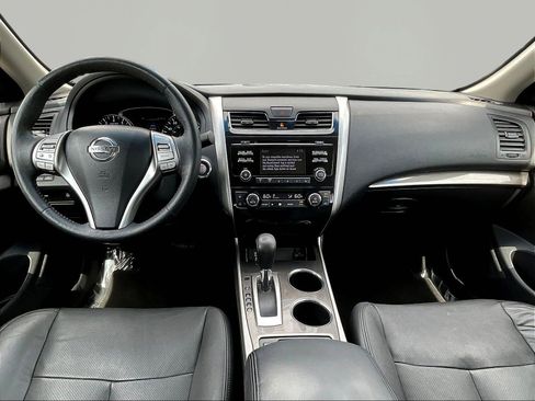 Used 2015 Nissan Altima 2.5 SL w/ Moonroof Package FWD image 7