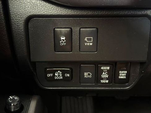 Certified 2023 Toyota Tacoma TRD Off-Road w/ TRD Premium Off Road Package AWD/4WD image 28