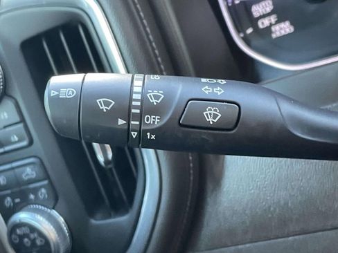 Used 2019 GMC Sierra 1500 SLT w/ SLT Premium Plus Package image 23