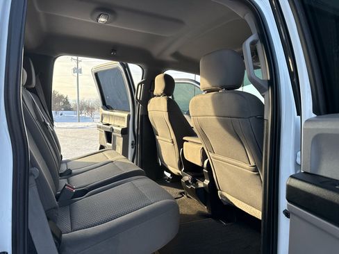 Used 2017 Ford F250 XLT image 40