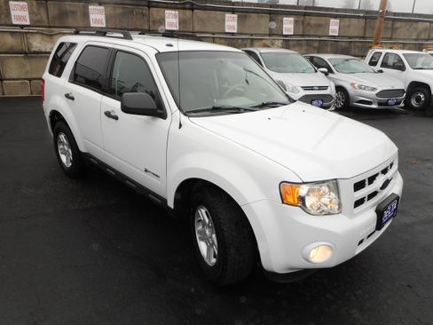 Used 2009 Ford Escape 4WD Hybrid image 3