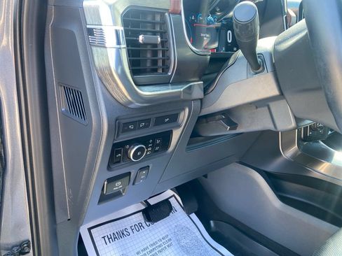 Used 2023 Ford F150 Lariat AWD/4WD image 14