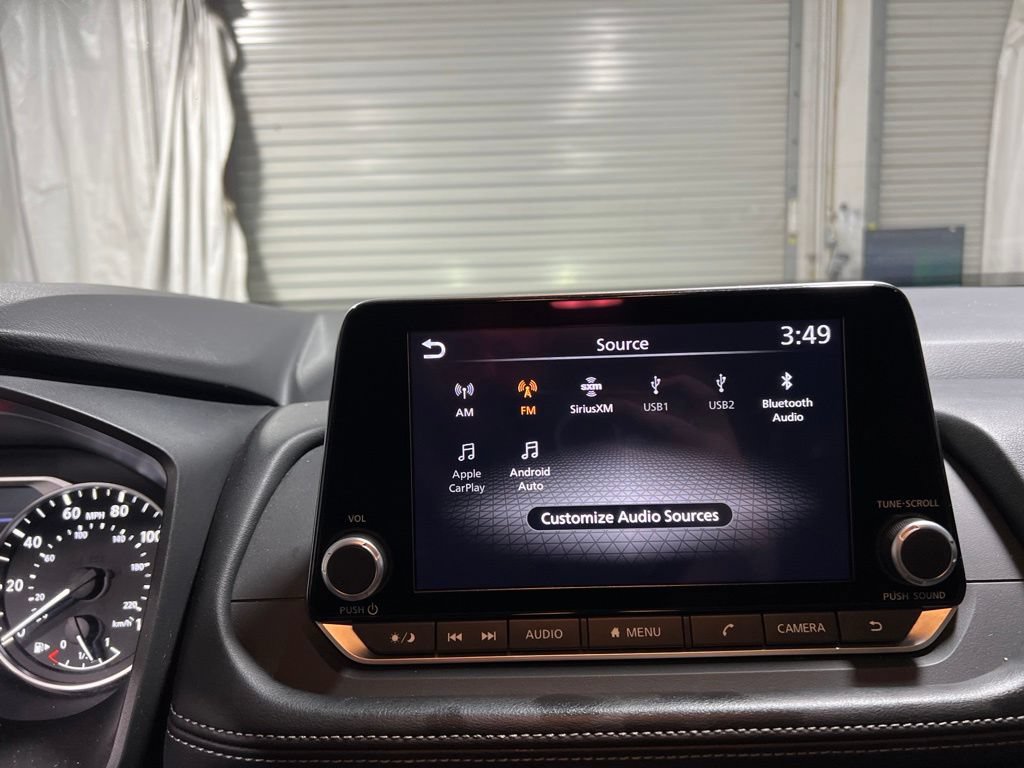 Used 2025 Nissan Rogue SV FWD image 28
