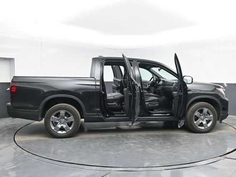 Used 2025 Honda Ridgeline TrailSport image 50