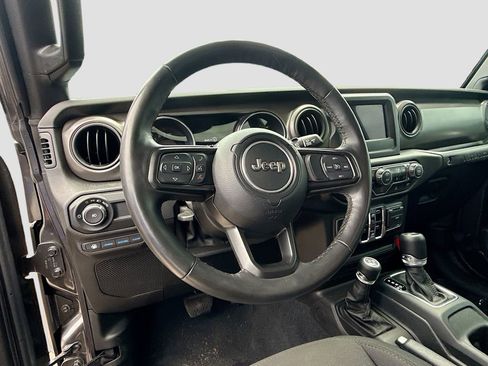 Used 2023 Jeep Wrangler Unlimited w/ Cold Weather Group AWD/4WD image 12