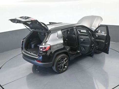 New 2026 Jeep Compass Latitude image 63