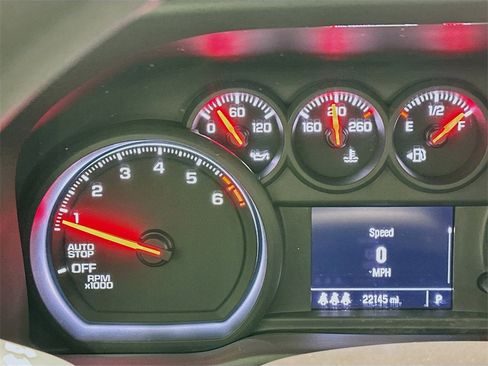 Used 2024 Chevrolet Silverado 1500 Custom image 12