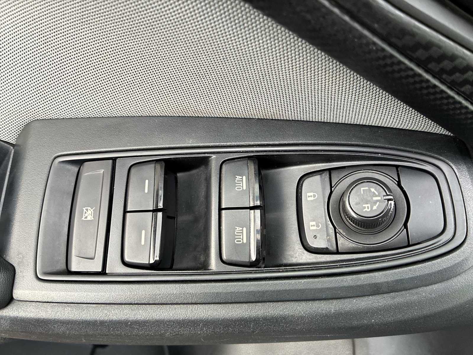 Used 2019 Subaru Crosstrek 2.0i Premium AWD/4WD image 15