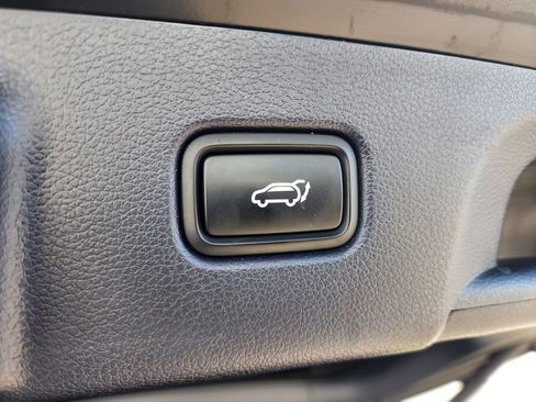 Used 2024 Hyundai Palisade Calligraphy image 19