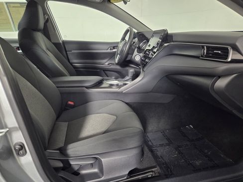 Used 2023 Toyota Camry LE FWD image 32