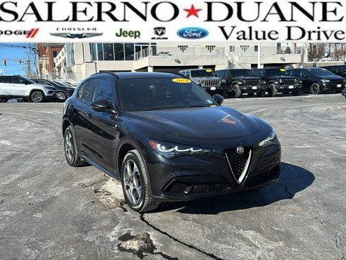 Used 2024 Alfa Romeo Stelvio Ti image 1