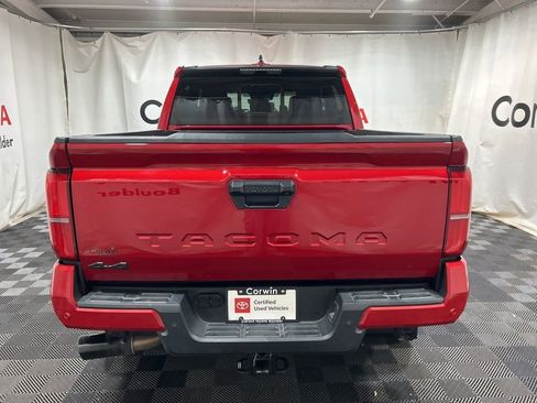 Used 2025 Toyota Tacoma SR5 image 7