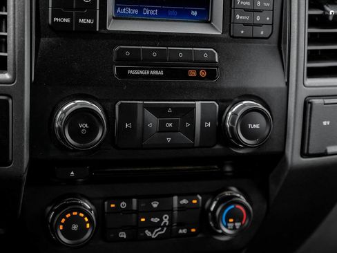 Used 2018 Ford F250 XL w/ Power Equipment Group AWD/4WD image 29