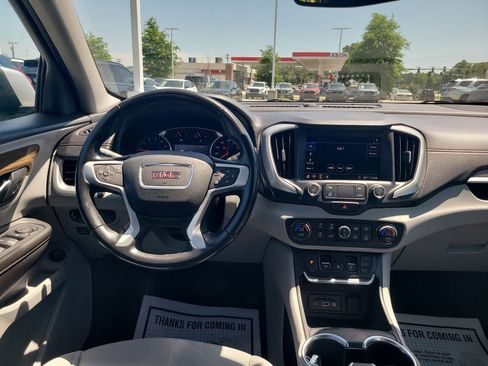 Used 2020 GMC Terrain SLE w/ Driver Convenience Package FWD image 25