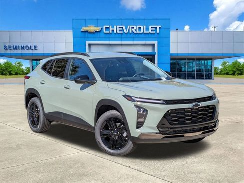 New 2026 Chevrolet Trax ACTIV w/ Driver Confidence Package image 1