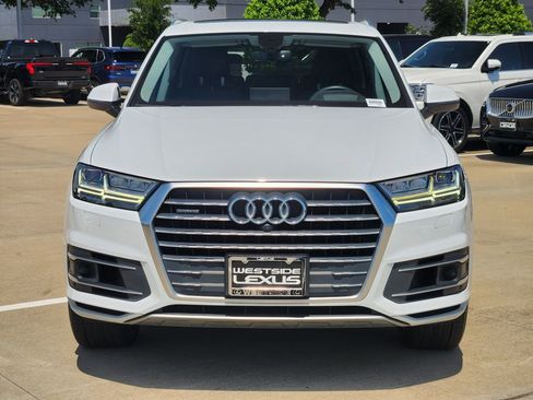 Used 2018 Audi Q7 3.0T Prestige AWD/4WD image 2