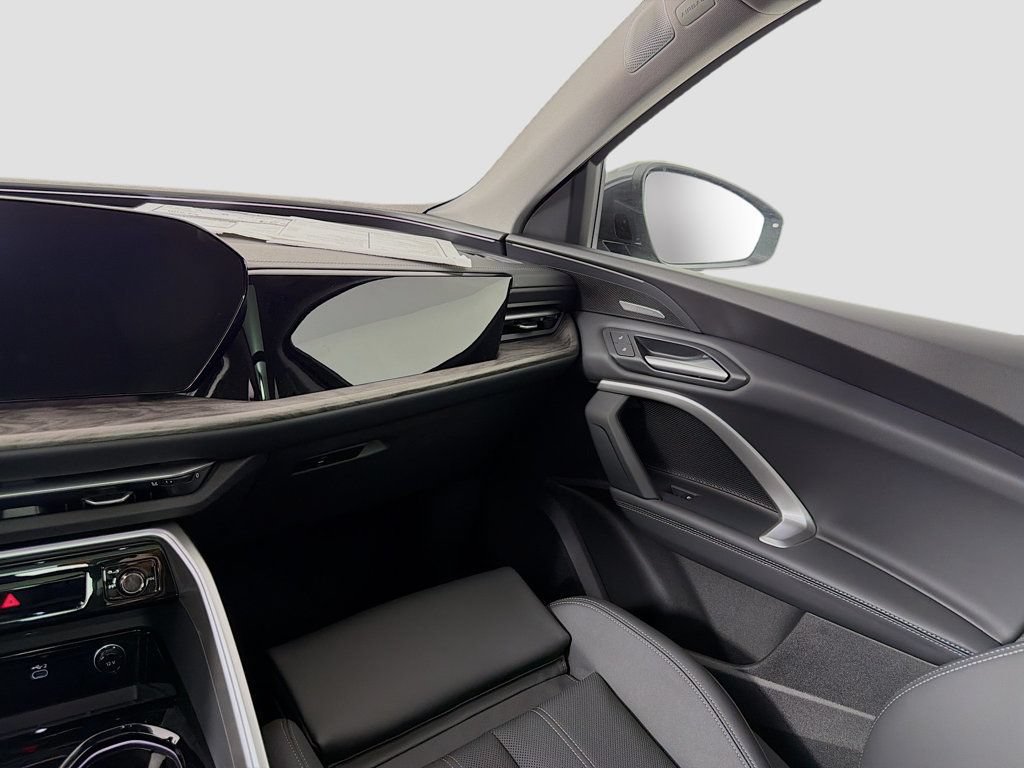 New 2026 Audi Q5 Premium Plus w/ Premium Plus AWD/4WD image 25