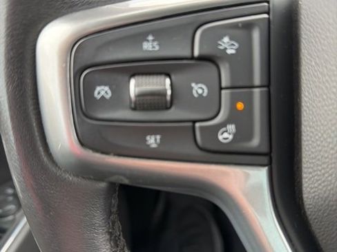 Used 2022 Chevrolet Silverado 1500 LT image 20