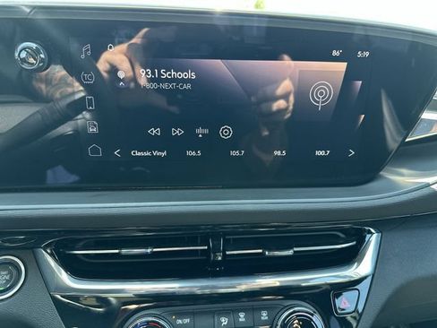 Certified 2024 Buick Envista Sport Touring w/ Convenience I Package FWD image 14