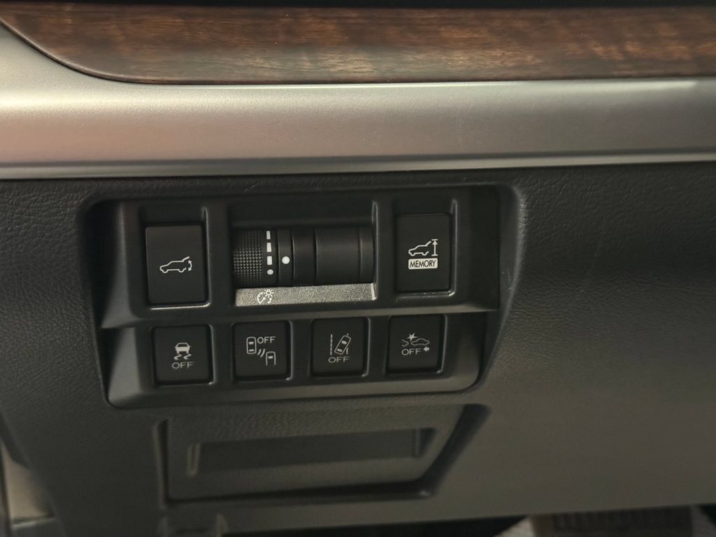 Used 2019 Subaru Outback 2.5i Limited AWD/4WD image 19