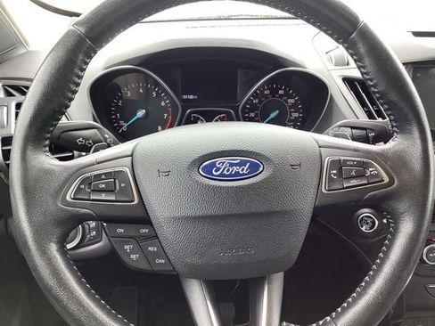 Used 2017 Ford Escape Titanium AWD/4WD image 28