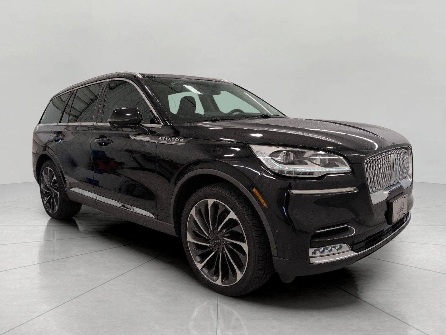 Used 2020 Lincoln Aviator Reserve w/ Equipment Group 202A AWD/4WD image 30