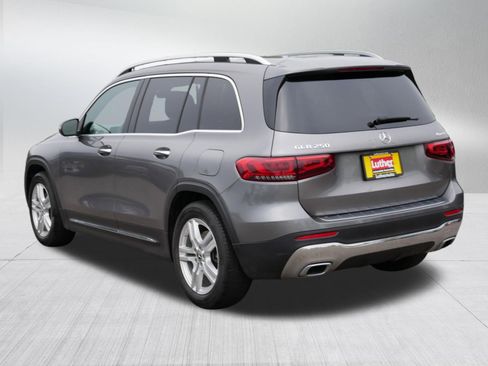 Used 2021 Mercedes-Benz GLB 250 4MATIC image 5