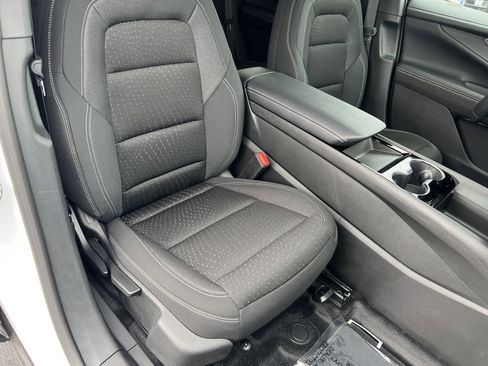 New 2025 Chevrolet Blazer EV LT image 24