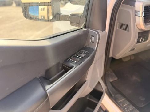 Used 2024 Ford F250 XLT w/ FX4 Off-Road Package AWD/4WD image 13