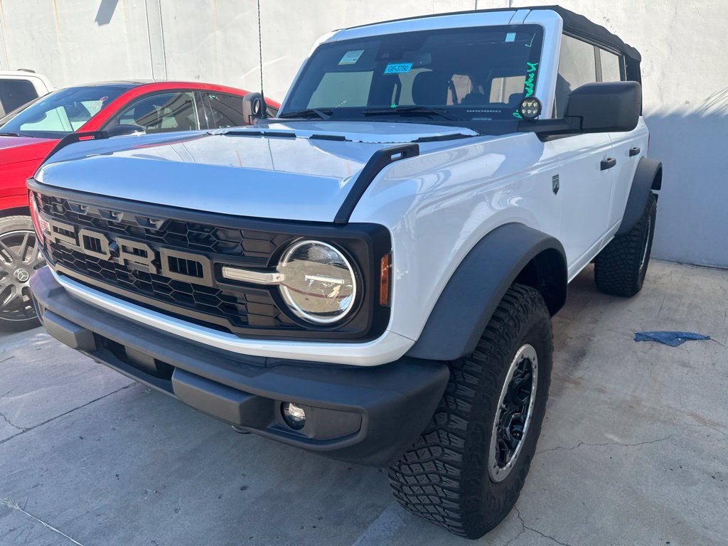 Used 2023 Ford Bronco Big Bend w/ Sasquatch Package AWD/4WD image 4