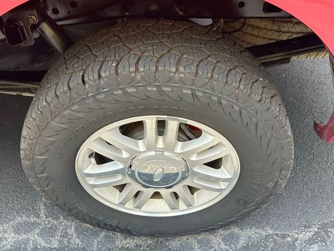 Used 2013 Ford F150 Lariat w/ Mid Equipment Group AWD/4WD image 32