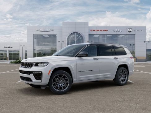 New 2026 Jeep Grand Cherokee L Summit AWD/4WD image 2