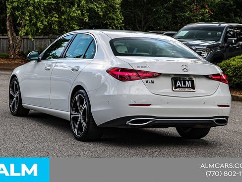 Used 2025 Mercedes-Benz C 300 Sedan image 8