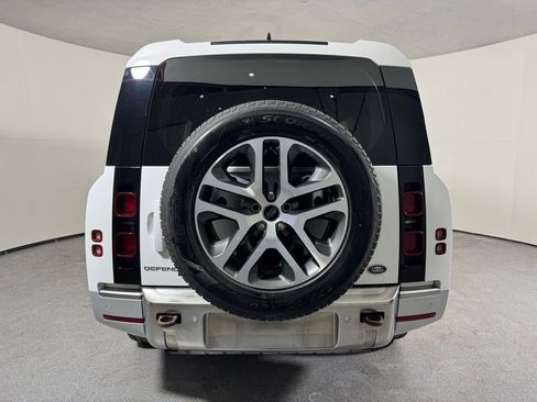 Used 2023 Land Rover Defender 130 SE AWD/4WD image 7