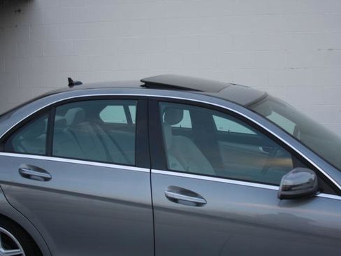 Used 2013 Mercedes-Benz C 300 Sport image 6