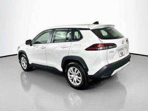 Certified 2026 Toyota Corolla Cross L FWD image 7