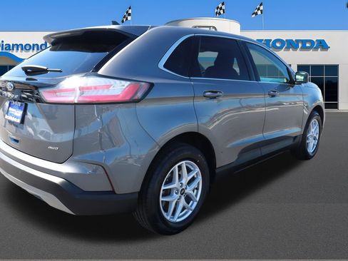 Used 2024 Ford Edge SEL AWD/4WD image 8
