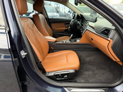 Used 2014 BMW 335i xDrive Sedan AWD/4WD image 27