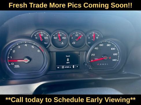 Used 2019 Chevrolet Silverado 1500 Custom w/ Custom Value Package AWD/4WD image 4