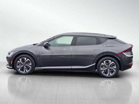 Certified 2023 Kia EV6 Light image 7