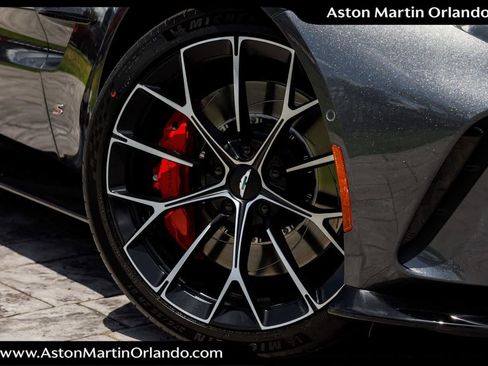 New 2026 Aston Martin V8 Vantage S RWD image 4