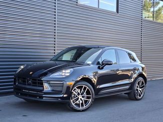 Used 2026 Porsche Macan video 1