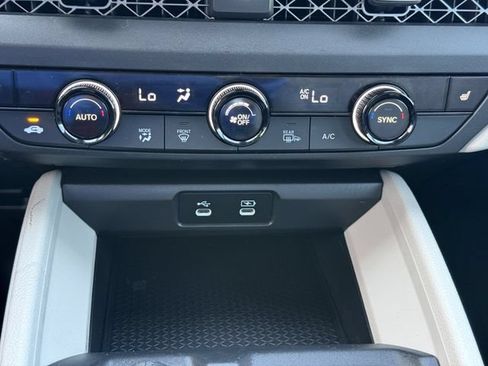 Used 2024 Honda Accord EX image 18