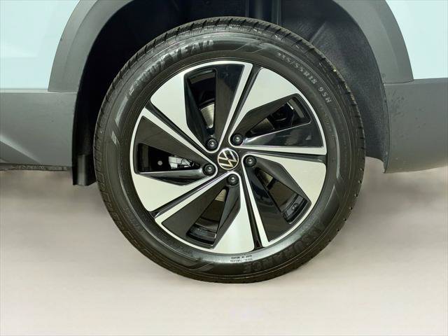 New 2027 Volkswagen Taos SE AWD/4WD image 31